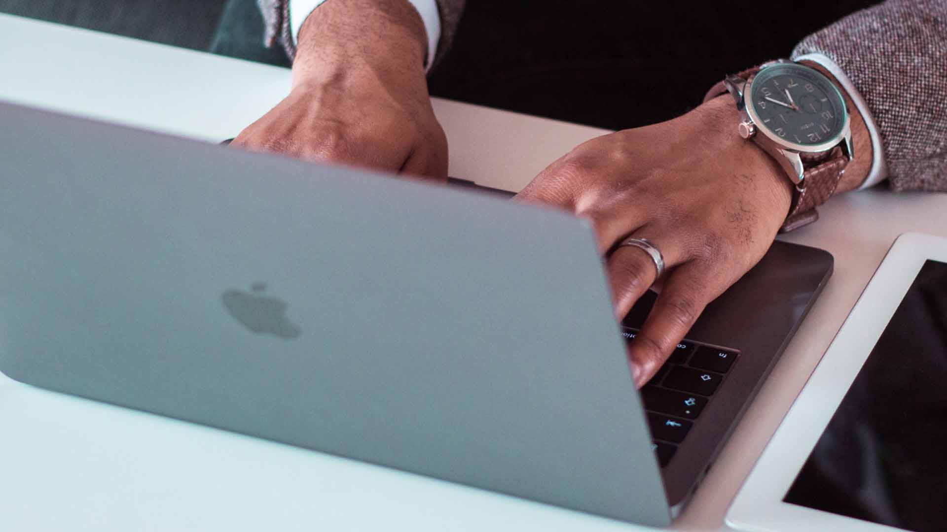 laptop.jpg